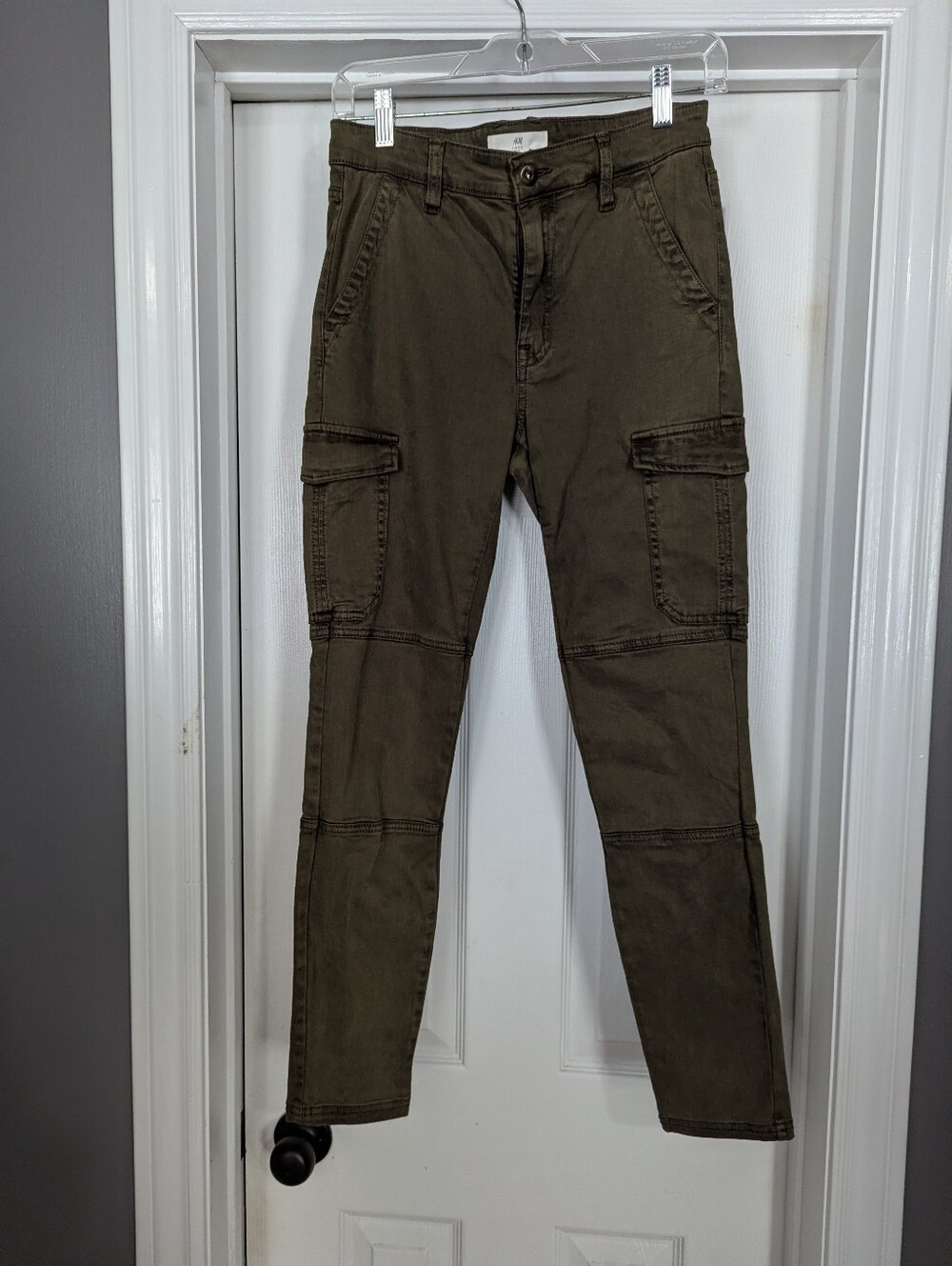 H&M Olive Green Cargo Pants - Slim Fit